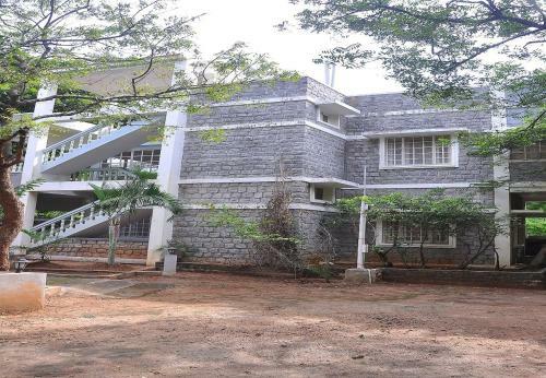 Hotel Sai Ramana Estate