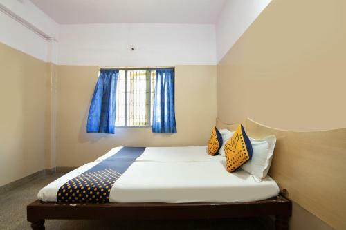 Hotel Spot On 66235 Samruddhi Lodge