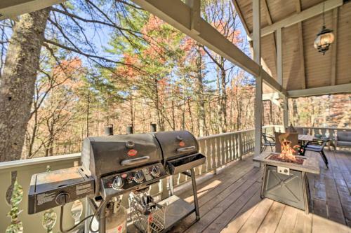 Apartamento Sky Valley Resort Home With Tree-lined Views!