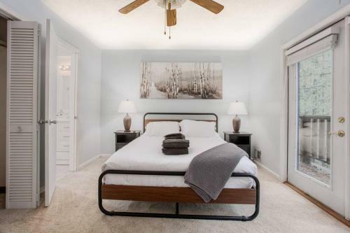 Entire Cozy City Cabin-tvs In Every Room!