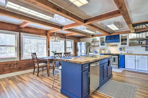 Lakefront Cottage With Boat Slip And Sun Deck!