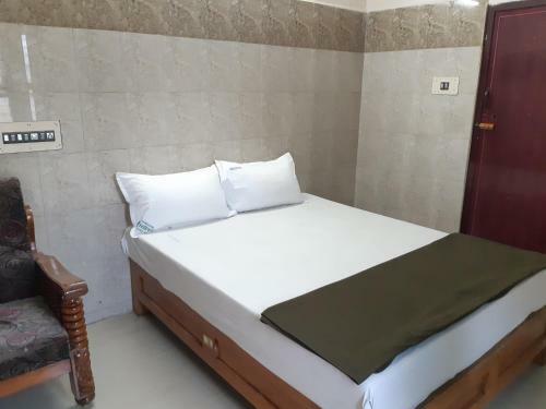 Hotel Railotel Tirupati