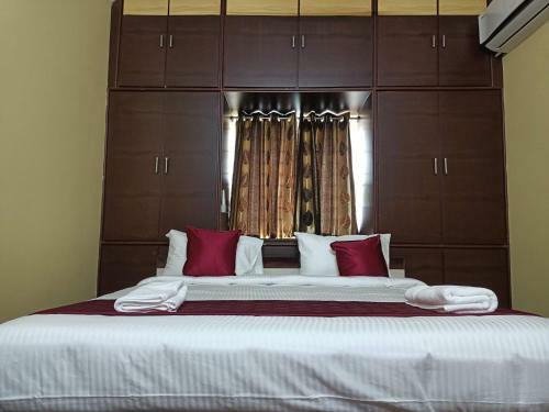 Four Seasons Home Stay