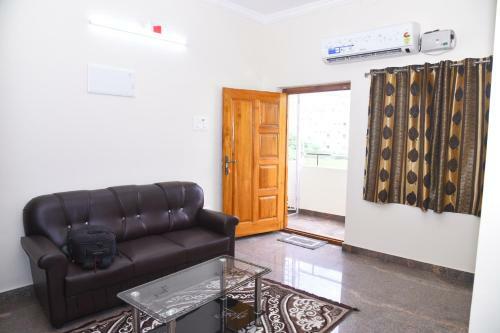 Four Seasons Home Stay