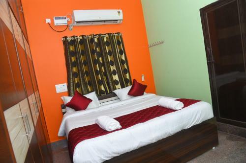 Four Seasons Home Stay