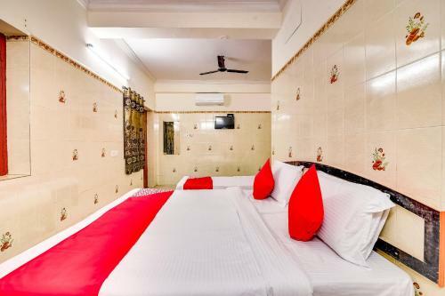 Hotel Spot On 63027 Slv Residency