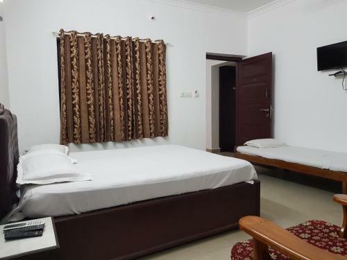 Hotel All Seasons Guest House