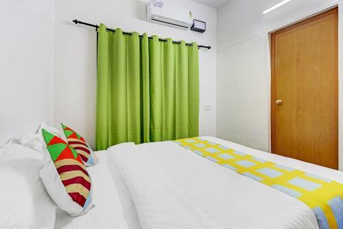 Hostal Oyo Home 66772 Budget Stay Trinity Villa