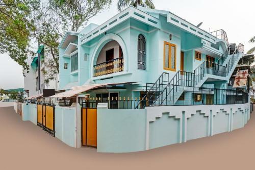 Hostal Oyo Home 66772 Budget Stay Trinity Villa