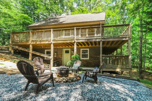 Honey Bear Hideaway