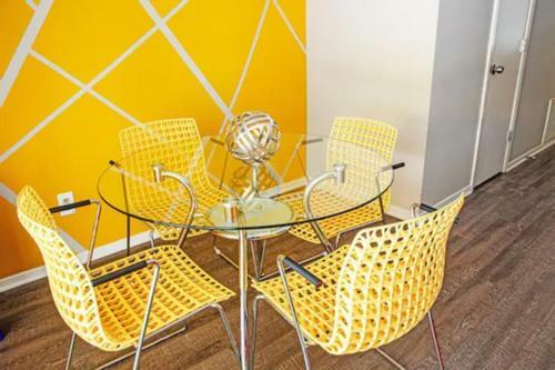 Apartamento Graffiti Home Cozy & Convenient 1.7 Miles From Ksu
