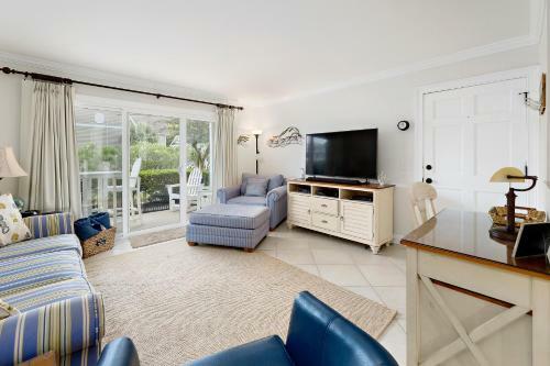 Ground Floor With 1 Bed In Ocean Walk!