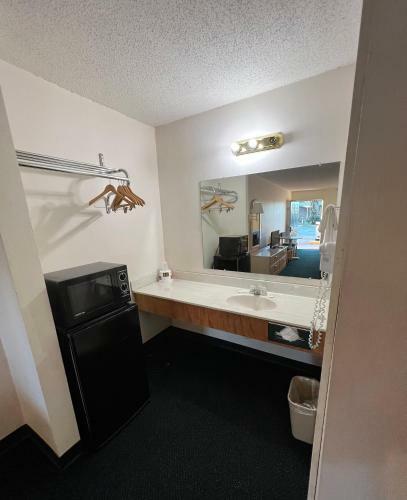 Hotel Garden Inn & Suites
