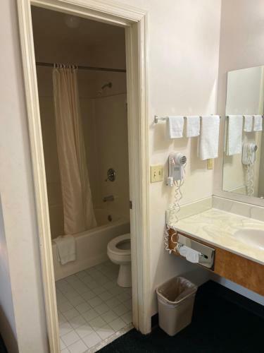 Hotel Garden Inn & Suites