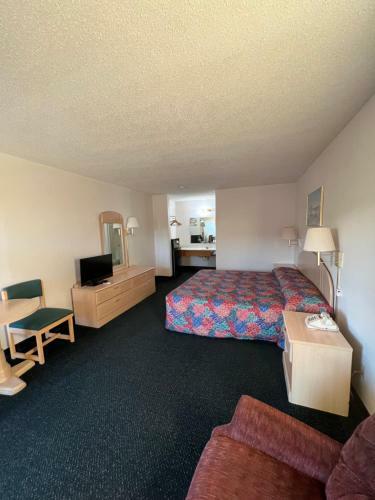 Hotel Garden Inn & Suites