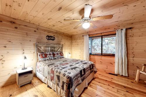 Woodglen Hideaway