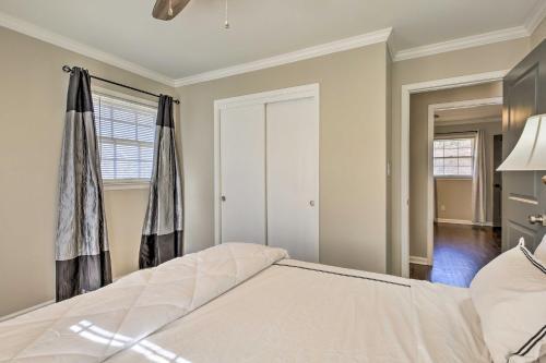 Spacious Marietta House With Covered Patio!