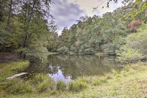 Secluded Getaway With Fire Pit And Wraparound Porch!