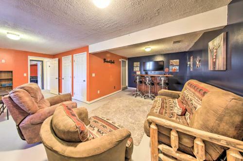 Pet-friendly Mineral Bluff Cabin With Hot Tub!