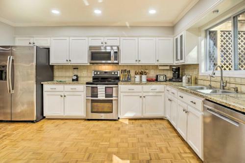 Apartamento Hilltop Marietta Apt With Custom Design And Decor