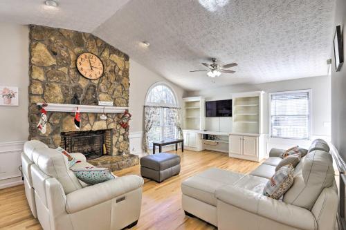 Immaculate Suwanee House With Pool And Game Room!