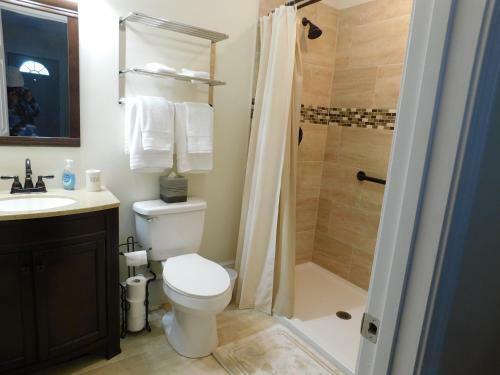Lawrence Village Bed And Breakfast