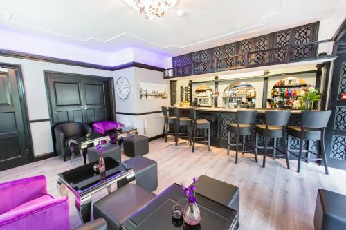 Shakespeare Hotel