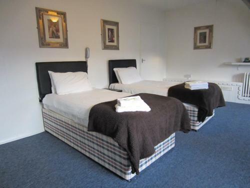 Grail Court Hotel