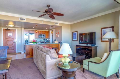 Apartamento K B M Resorts Hkh-816 - Sumptuous 1bd, 1ba 8th-floor, Ocean Views, Oversized Layout, Chef's Kitchen