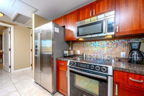 Apartamento K B M Resorts- Large 1bd, Upgraded, Private Balcony, Easy Pool And Beach Access