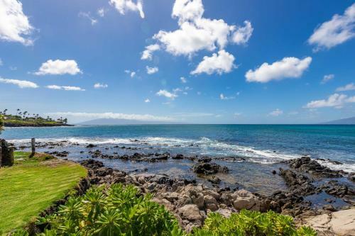 Napili Ocean Front House 43 Home