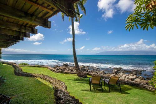 Napili Ocean Front House 43 Home