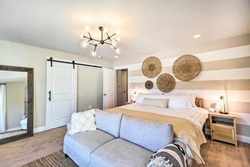 Bright Tybee Island Townhome Walk To Beach!