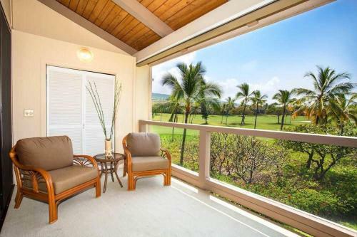 Surf & Racquet Club #6-303
