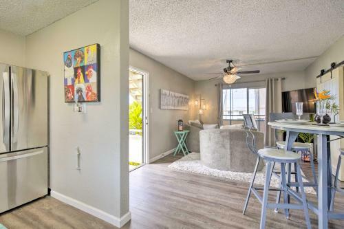 Apartamento Sunny Central Condo With Lanai And Pool Access!