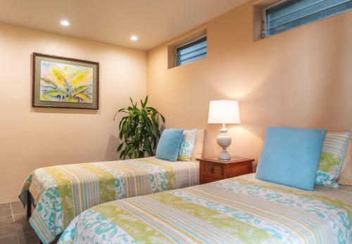 Villa Affordable Luxury On One Acre