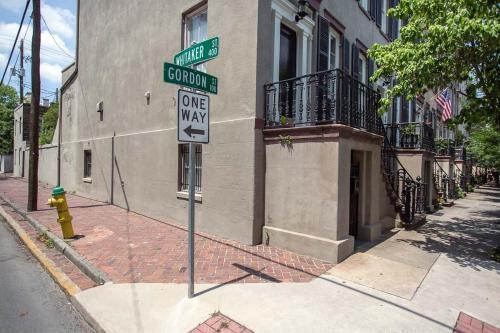 Apartamentos Getaway On Gordon By Lucky Savannah