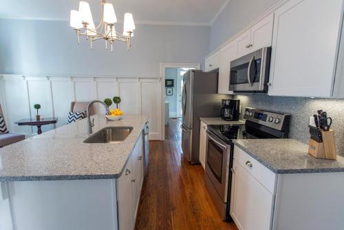 Southern Comfort Manor By Lucky Savannah