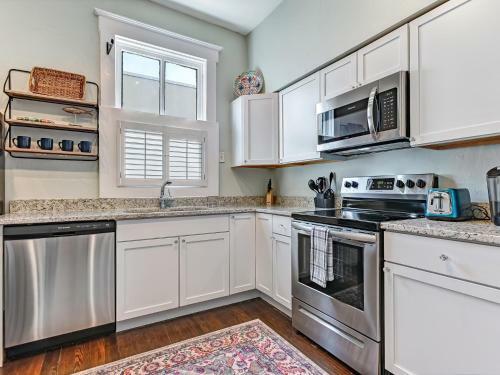 Apartamento One Bed Downtown Home With Heated Pool Access