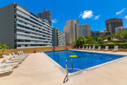 Apartamento Chateau Waikiki 607