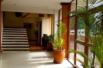 Hotel Villa Del Sol And Suites