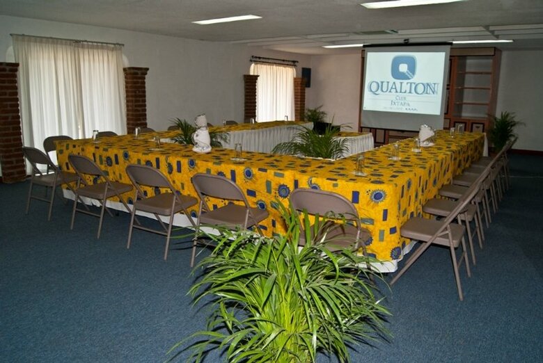 Hotel Qualton Club Ixtapa All Inclusive