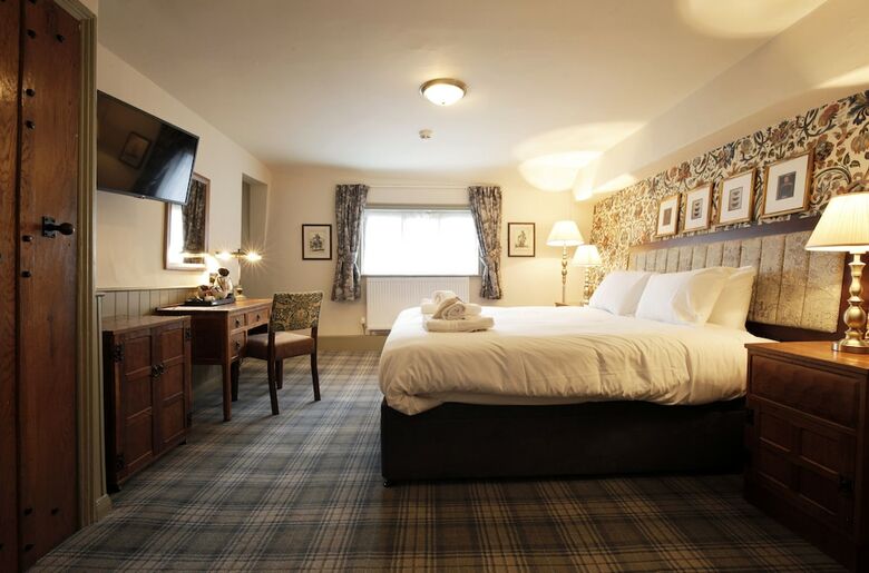 The Black Swan Hotel