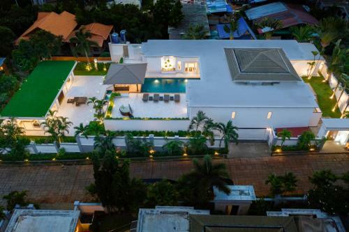 Sunset View Pool Villa 7 Br 14-16 Persons