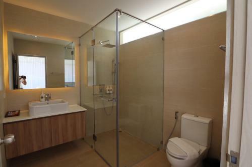 Sunset View Pool Villa 7 Br 14-16 Persons