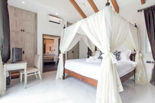 Stylish 2-villa Combination By Hi At Home