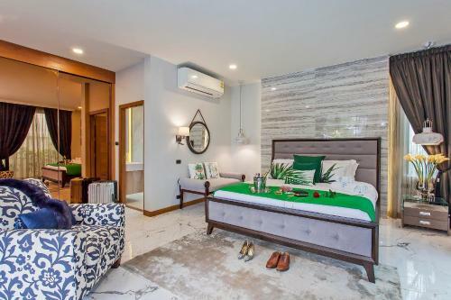 Stylish 2-villa Combination By Hi At Home