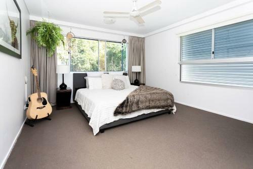 Whitsunday View Boho Apartment In Airlie Beach