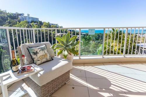 Whitsunday View Boho Apartment In Airlie Beach