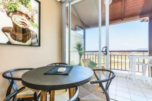 Apartamento Santai Sands - Sea And Mountain Views!